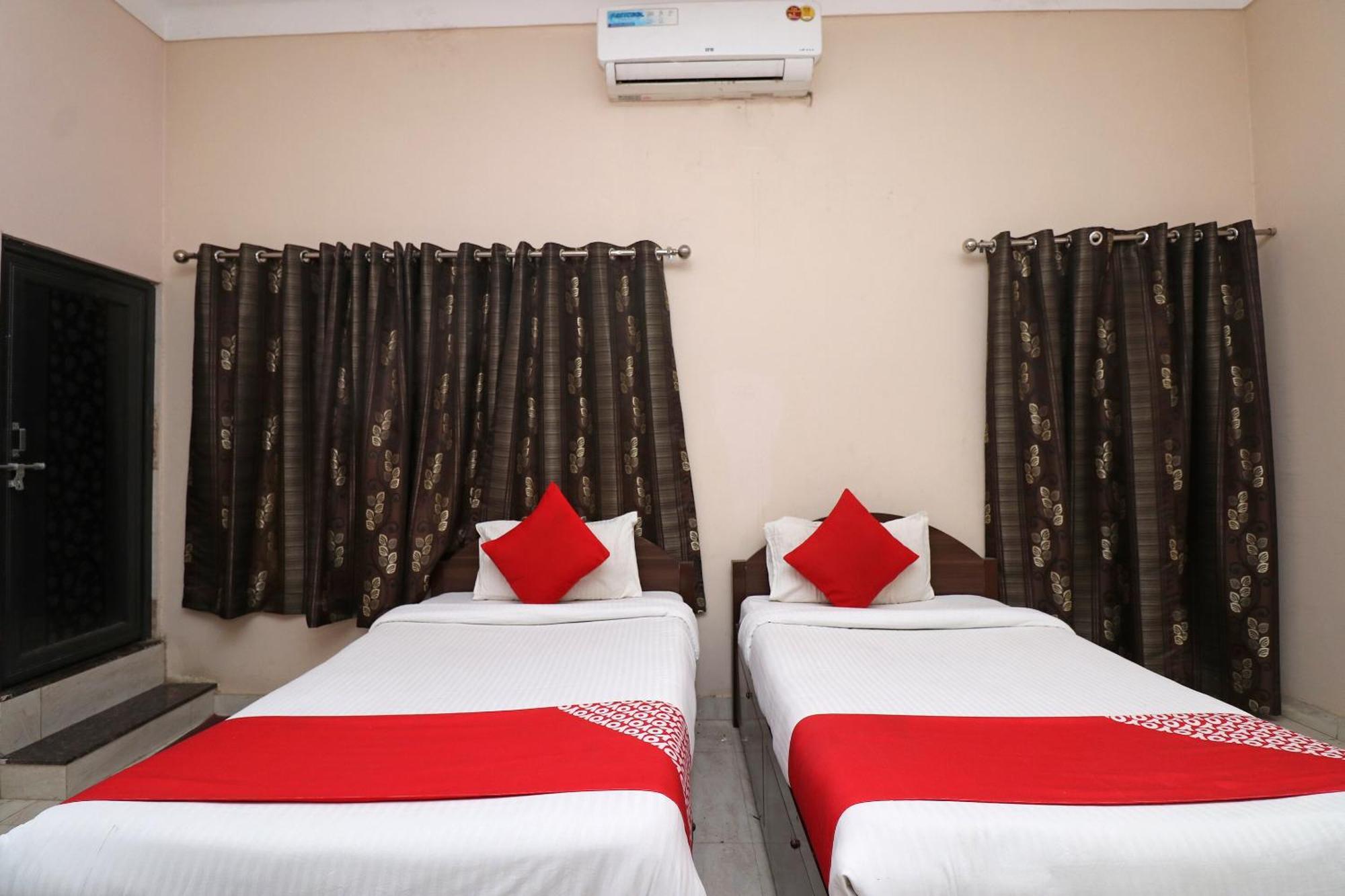 Flagship Chandra Prabha Guest House Varanasi Exterior photo