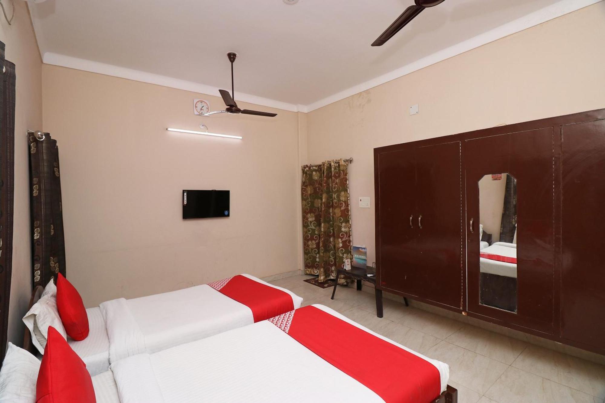Flagship Chandra Prabha Guest House Varanasi Exterior photo